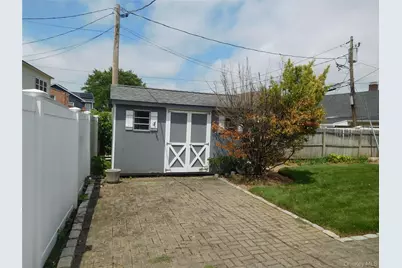 231 Willowood Drive, Wantagh, NY 11793 - Photo 11