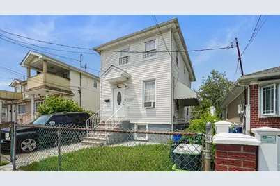 174 55 128th Avenue, Jamaica, NY 11434 - Photo 3