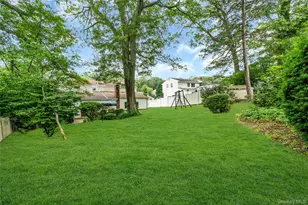 185 Harvard Dr, Plainview, NY 11803 - Photo 29