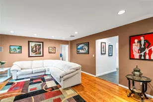 185 Harvard Dr, Plainview, NY 11803 - Photo 11