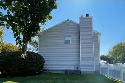 43 Southfield Road, Calverton, NY 11933 - Photo 3