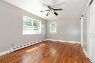 28 Brookdale Road, Glen Cove, NY 11542 - Photo 25