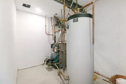 28 Brookdale Road, Glen Cove, NY 11542 - Photo 31