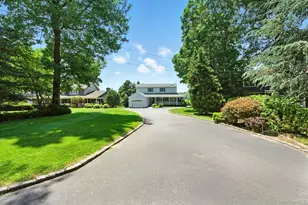 2005 Westview Dr, Mattituck, NY 11952 - Photo 3