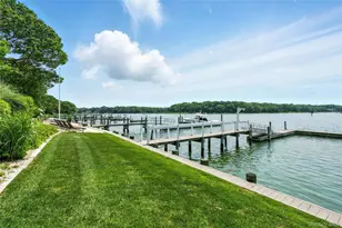 2005 Westview Dr, Mattituck, NY 11952 - Photo 9