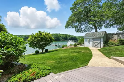 2005 Westview Drive, Mattituck, NY 11952 - Photo 5