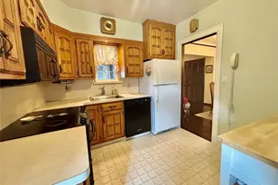 163-49 16th Ave, Whitestone, NY 11357 - Photo 7