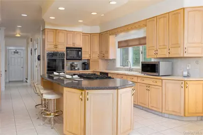 219 Maple Avenue, Monroe, NY 10950 - Photo 7