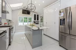 1 Howland Rd, East Rockaway, NY 11518 - Photo 9