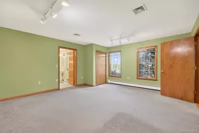 561 Toleman Road, Rock Tavern, NY 12575 - Photo 19