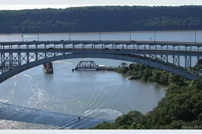 2500 Johnson Avenue #7S, Bronx, NY 10463 - Photo 13