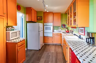 2500 Johnson Ave, Bronx, NY 10463 - Photo 9