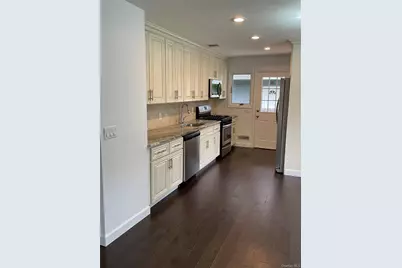 5 Fruitwood Lane, Commack, NY 11725 - Photo 3