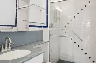 2400 Johnson Ave, Bronx, NY 10463 - Photo 9