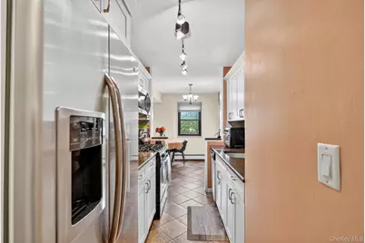 505 Central Avenue #408, White Plains, NY 10606 - Photo 19