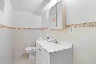 145-50 107th Ave, Jamaica, NY 11435 - Photo 11