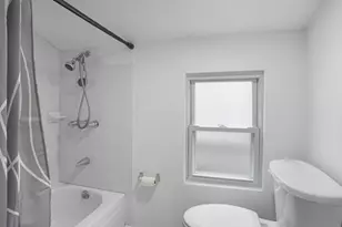 145-50 107th Ave, Jamaica, NY 11435 - Photo 15