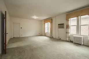 40-29 201st St, Bayside, NY 11361 - Photo 19