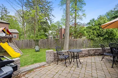 4600 Grosvenor Avenue, Bronx, NY 10471 - Photo 7