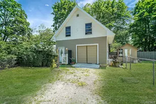 27 Dana Ave, Mastic, NY 11950 - Photo 19