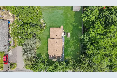 27 Dana Avenue, Mastic, NY 11950 - Photo 9