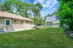 27 Dana Ave, Mastic, NY 11950 - Photo 7