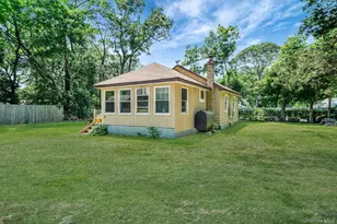 27 Dana Ave, Mastic, NY 11950 - Photo 3