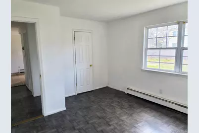 1056 E Arthur Street, Uniondale, NY 11553 - Photo 21