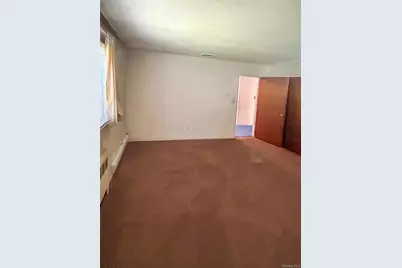 408 Ackerson Boulevard, Brightwaters, NY 11718 - Photo 7