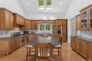 40 Overlook Dr, Aquebogue, NY 11931 - Photo 5