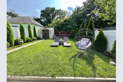 57-16 66 Street, Maspeth, NY 11378 - Photo 3