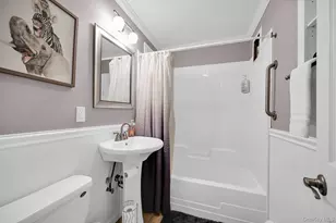 8 Stellar Dr, Greenwood Lake, NY 10925 - Photo 13