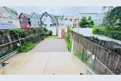 89-09 86th Street, Woodhaven, NY 11421 - Photo 9