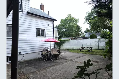 17 June Avenue, Bayville, NY 11709 - Photo 7