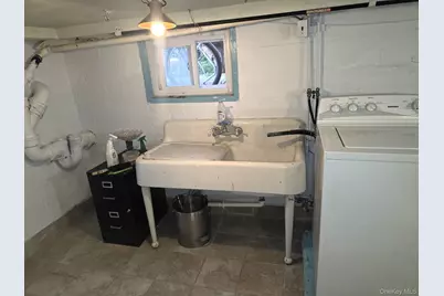 17 June Avenue, Bayville, NY 11709 - Photo 45