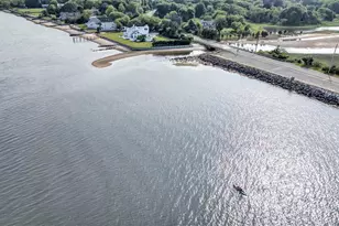 12910 Main Rd, East Marion, NY 11939 - Photo 7