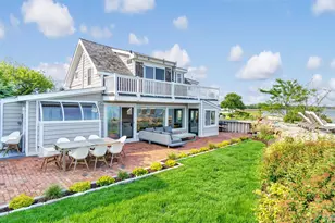 12910 Main Rd, East Marion, NY 11939 - Photo 5