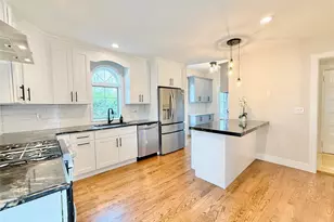 374 King St, Port Chester, NY 10573 - Photo 17