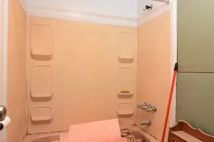 651 Windmill Ave, North Babylon, NY 11703 - Photo 11