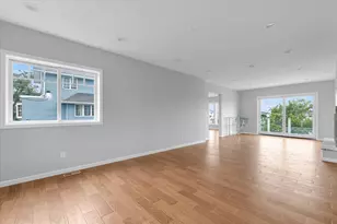 744 S Long Beach Ave, Freeport, NY 11520 - Photo 3