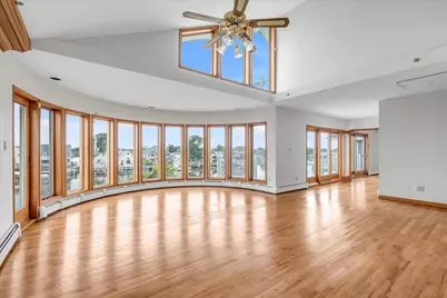 744 S Long Beach Avenue, Freeport, NY 11520 - Photo 17