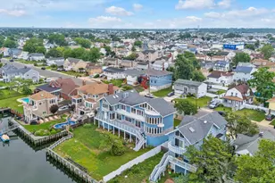 744 S Long Beach Ave, Freeport, NY 11520 - Photo 33