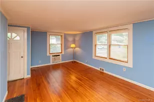 9 Oakland Ave, Walden, NY 12586 - Photo 5