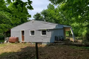 87 W Pine Rd, Staatsburg, NY 12580 - Photo 3