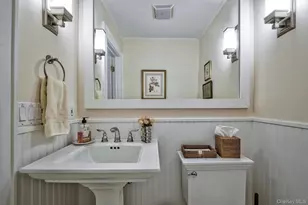 37 Duneway Ave, Seaview, NY 11770 - Photo 15