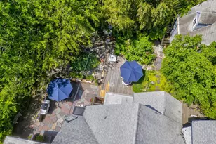 37 Duneway Ave, Seaview, NY 11770 - Photo 33