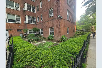 3845 Sedgwick Avenue, Bronx, NY 10463 - Photo 5