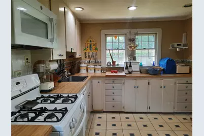 17 Club Lane, Remsenburg, NY 11960 - Photo 9