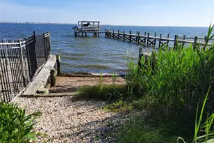 17 Club Ln, Remsenburg, NY 11960 - Photo 13