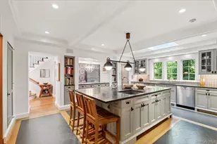 18 Richbell Rd, Scarsdale, NY 10583 - Photo 17